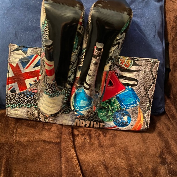 MultiColor Stiletto Platform Heel & Purse - Picture 4 of 8